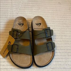 QUIKSILVER . Mens Green Sandals